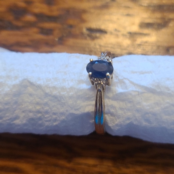 Dainty sapphire with diamond chips on side gold band...new $$ - Picture 7 of 7